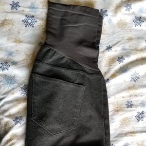 Maternity black pant